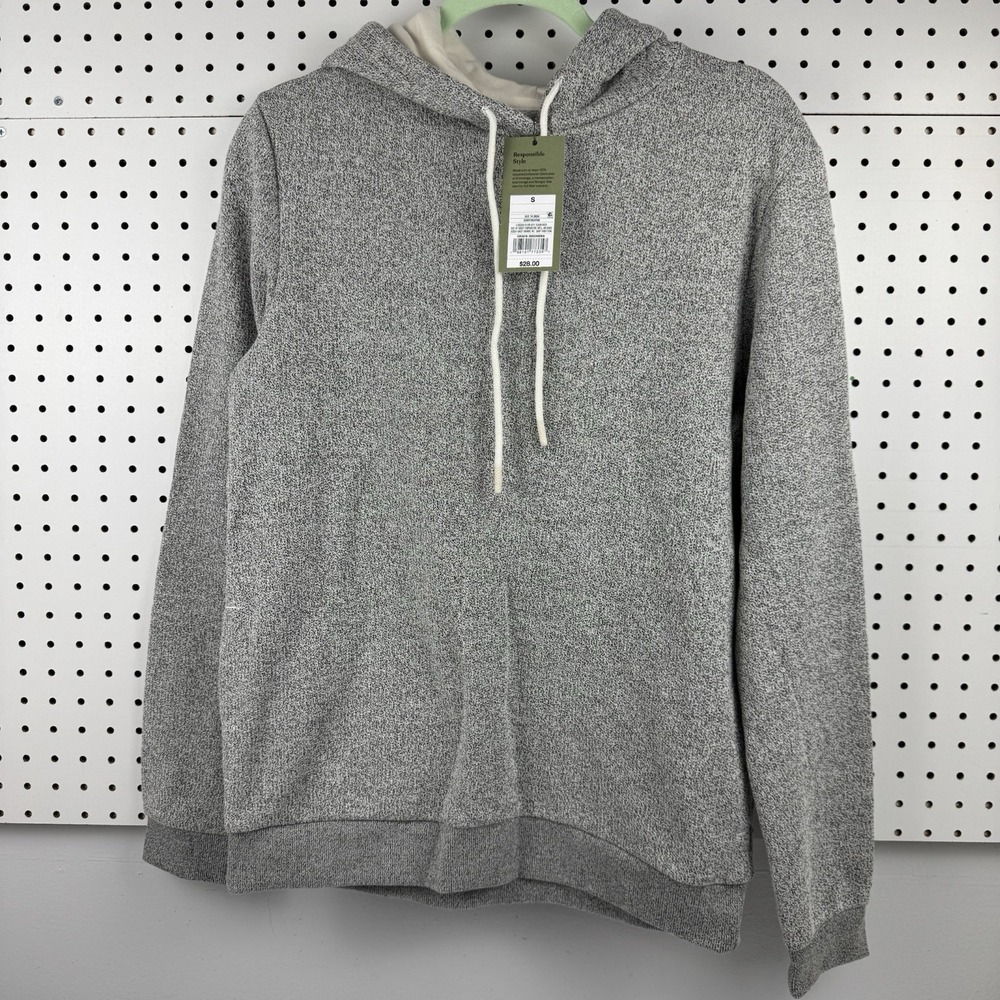 Men's Gray Heathered Hoodie Small NWT Pullover Fleece Streetwear Neutral‎ Basic